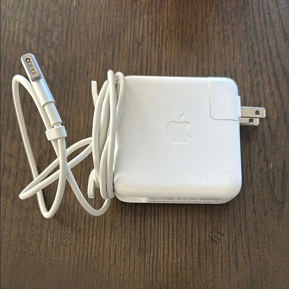 Apple White MacBook Charger A1344 60w Power Adapter